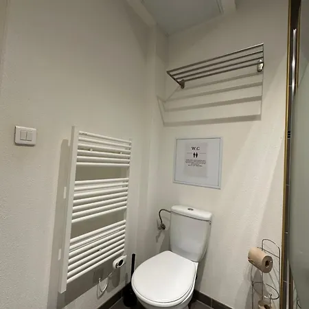 Apartment # Le 3 # Joli T3 Centre, Neuf, Calme Et Equipe *