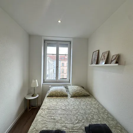 # Le 3 # Joli T3 Centre, Neuf, Calme Et Equipe Appartement *