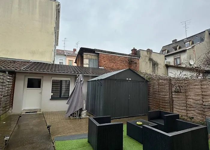 # Le 3 # Joli T3 Centre, Neuf, Calme Et équipé