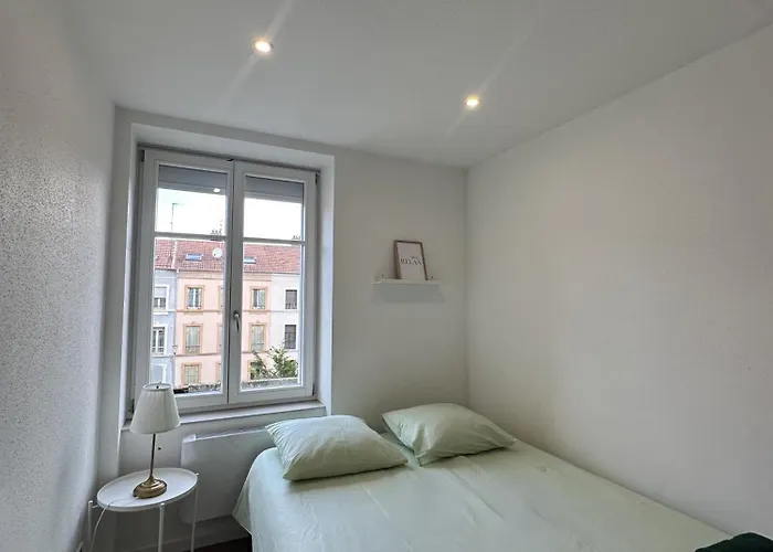 # Le 3 # Joli T3 Centre, Neuf, Calme Et équipé * Mulhouse