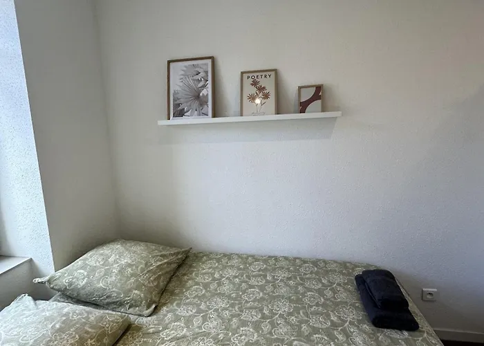 # Le 3 # Joli T3 Centre, Neuf, Calme Et équipé *