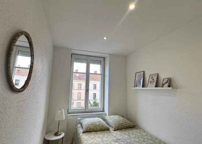 # Le 3 # Joli T3 Centre, Neuf, Calme Et équipé Appartement *